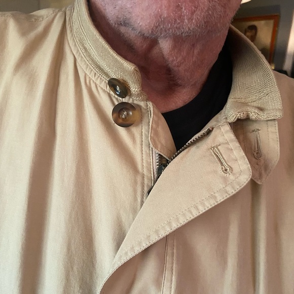 Giorgio Armani, cotton  mix , 2 zipper pockets, 2 button pockets. - Picture 2 of 7